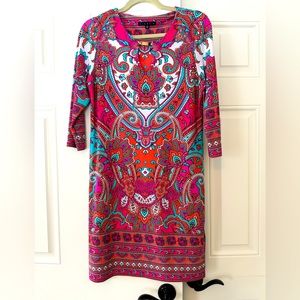 Worn once and cute. Bundle and save for shipping .